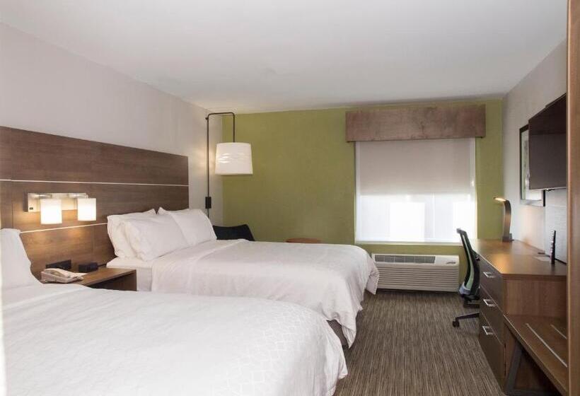스탠다드 룸, Holiday Inn Express Hotel & Suites Madison, An Ihg