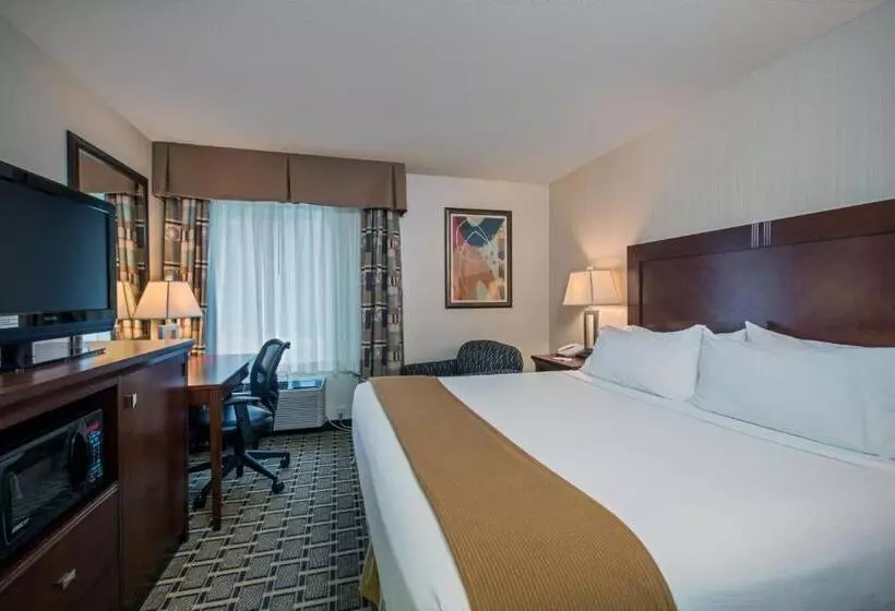 キングサイズベッドのスタンダードルーム, Holiday Inn Express Meadville , An Ihg