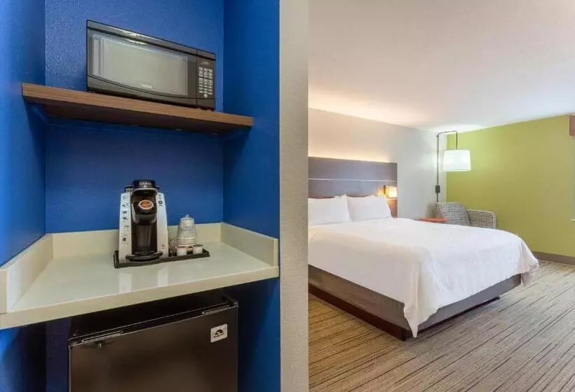身障者適用スイートルーム, Holiday Inn Express Scottsburg, An Ihg