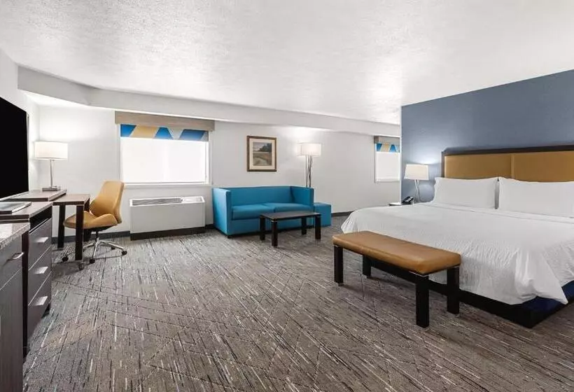سوئیت با تخت بزرگ, Holiday Inn Express Wenatchee, An Ihg