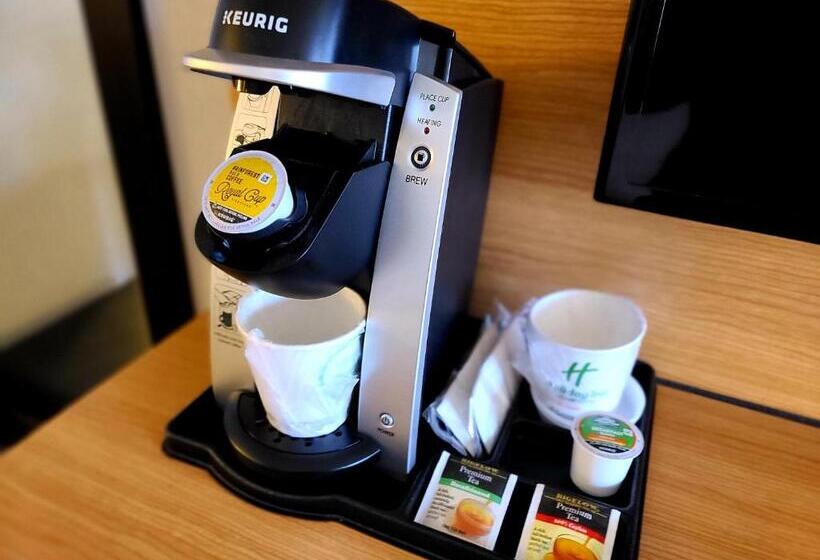 Люкс Кровать Кинг, Holiday Inn Express Wenatchee, An Ihg