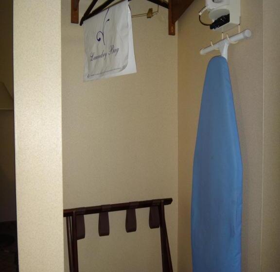 Номер Стандарт, Windsor Inn & Suites