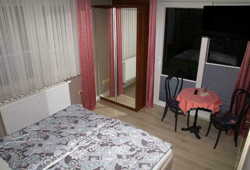 标准间, Pension Marion