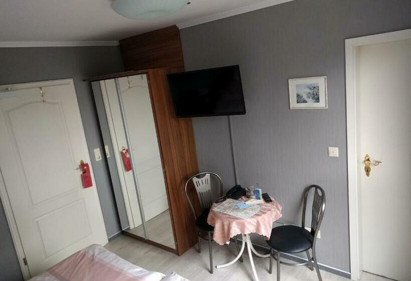 标准间, Pension Marion