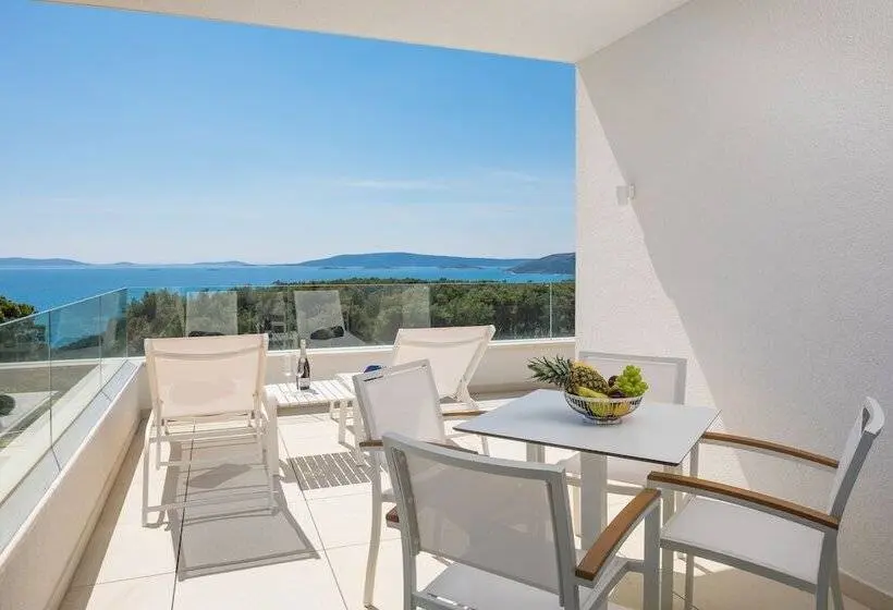 اتاق پنت هاوس, Villas Baotic