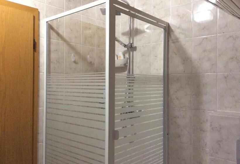 דירת שלושה חדרים, Mountain View Rooms