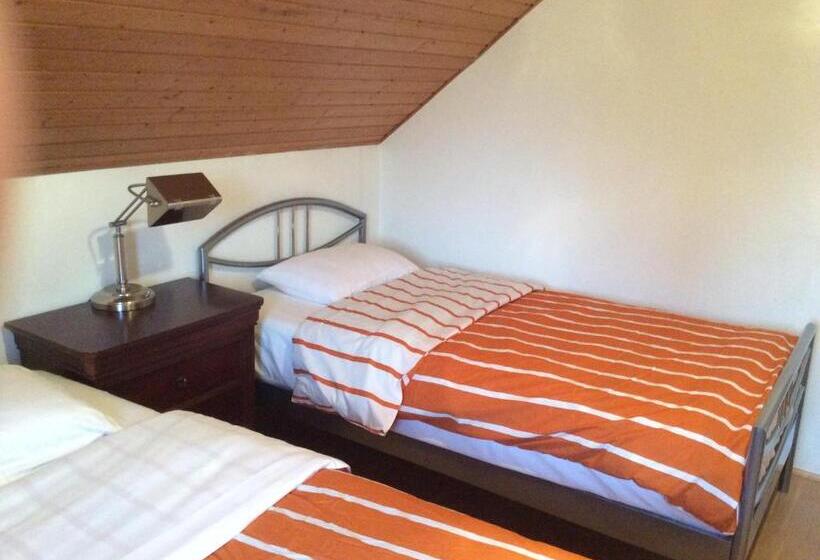 Апартаменты 3 Спальни, Mountain View Rooms