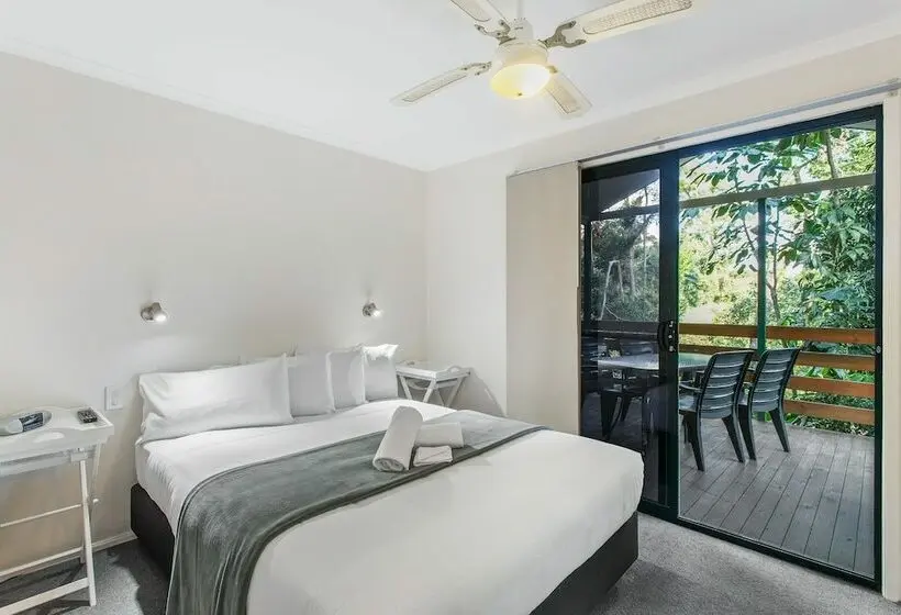 スーペリアー１ベッドルームビラ, Landsborough Holiday Park