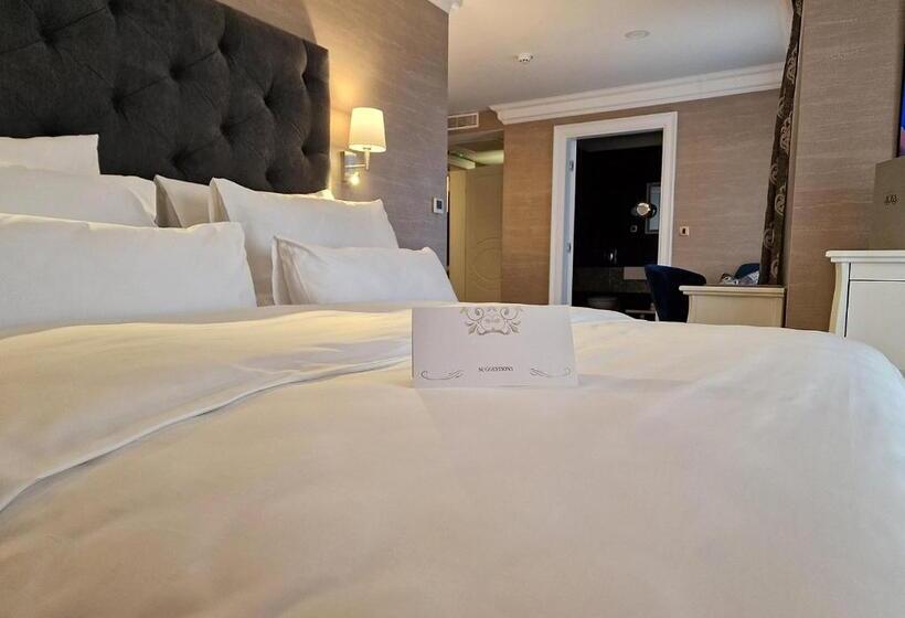 جناح جونيور ديلوكس, Boutique Hotel Bora & Villas Garamm