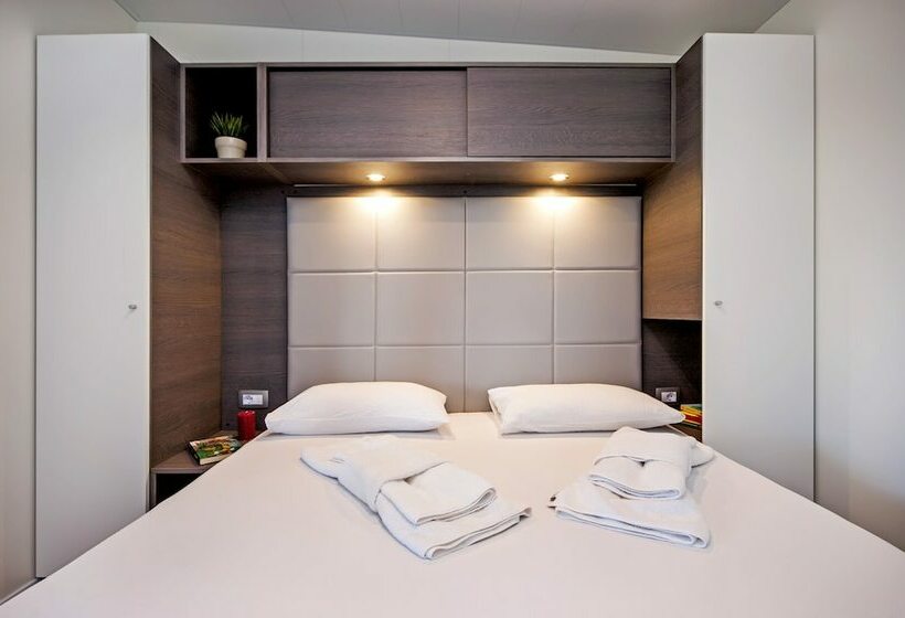 Casa 2 Quartos, Mediteran Kamp Mobile Homes In Camping Ljutic