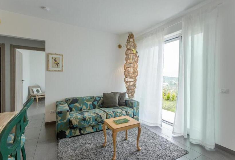 Апартаменты 2 Спальни, Minerva Residence