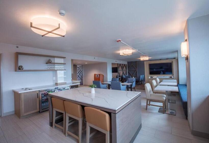 Стандартный Номер Кровать Кинг, Bakersfield Marriott At The Convention Center