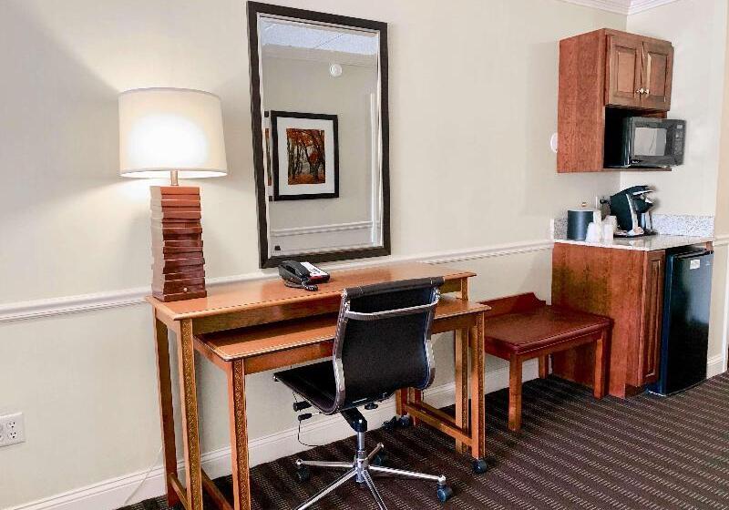 جناح سرير كينج, Best Western Springfield