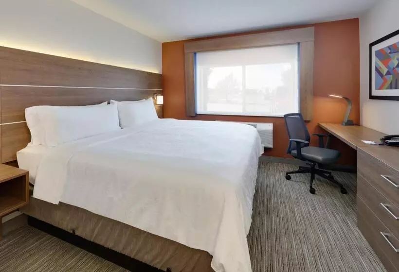 سوییت جونیور, Holiday Inn Express Scottsbluff   Gering, An Ihg