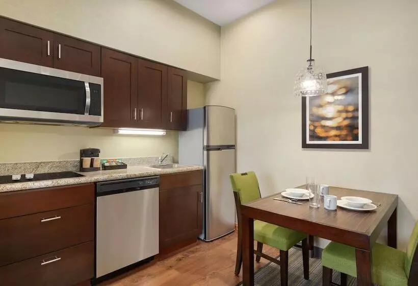 سوییت, Homewood Suites By Hilton St. Petersburg Clearwater