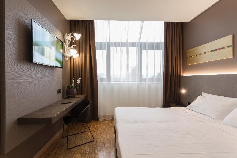 Номер Стандарт Кровать Кинг Адаптированный для Инвалидов, Surestayplus Hotel By Best Western San Jose Central City
