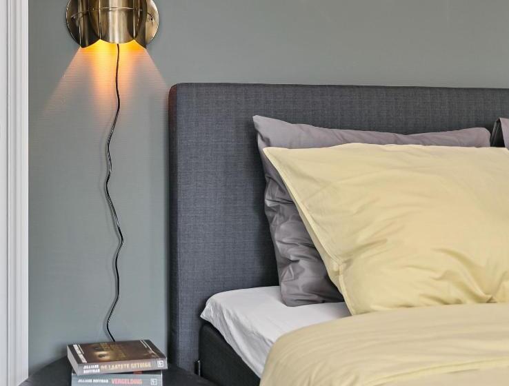 اتاق لوکس, Logement 1818