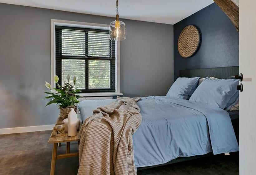 آپارتمان 1 خوابه, Logement 1818