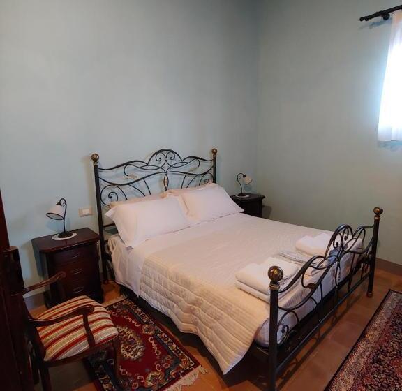 디럭스 룸, Castello Di Fagnano  Albergo Diffuso & Spa