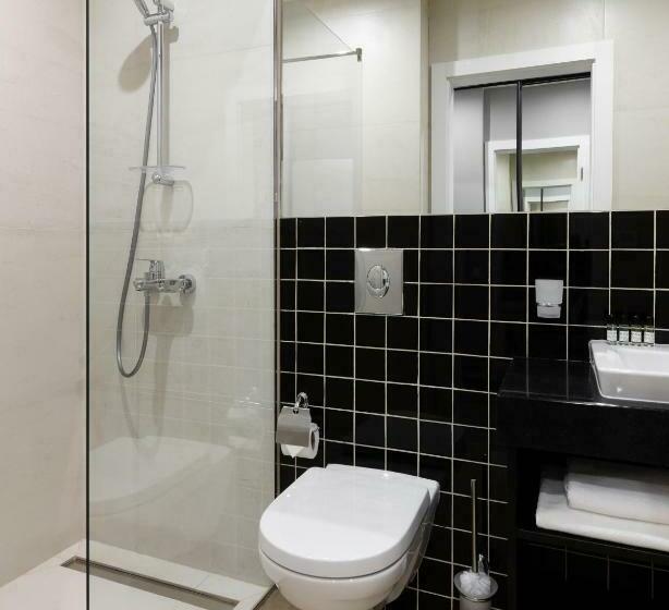 استودیوی پریمیوم, Hvoya Apart Hotel & Spa