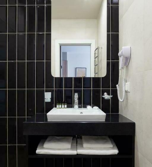 سوییت, Hvoya Apart Hotel & Spa