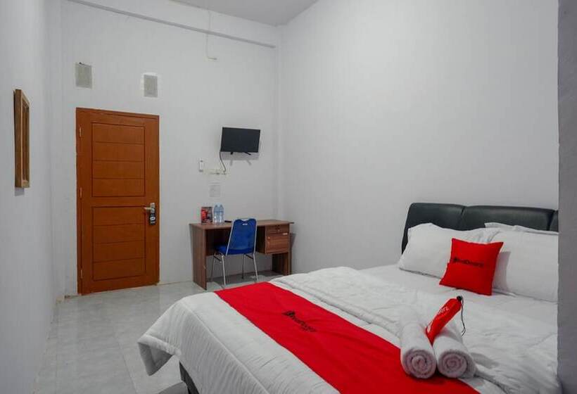 غرفة قياسية, Reddoorz Near Pasar Baru Mamuju