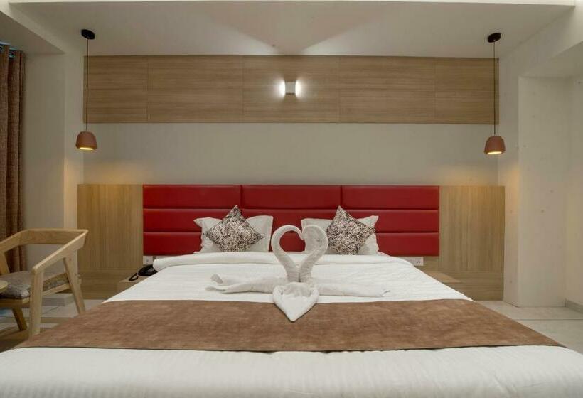 Chambre Supérieure, Silvera Grand