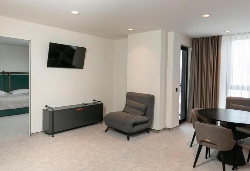 1 Bedroom Apartment Mountain View, Hvoya Apart Hotel & Spa