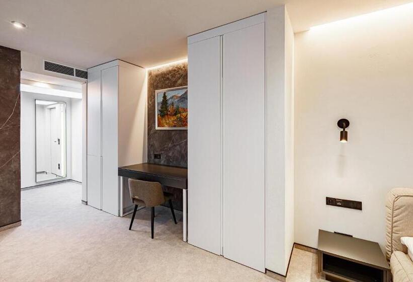 3 Bedroom Suite, Hvoya Apart Hotel & Spa