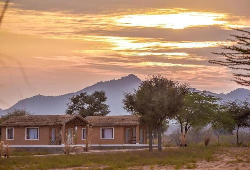 غرفة ديلوكس, Camp Land S End