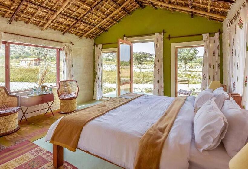 غرفة ديلوكس, Camp Land S End