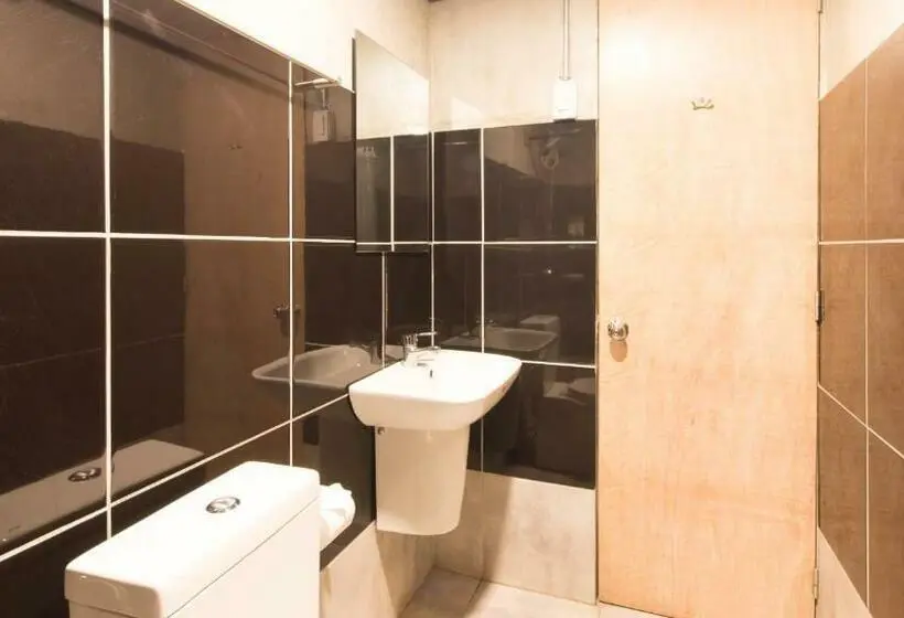 スタンダードシングルルーム, Reddoorz Plus @ Taft North Mandurriao