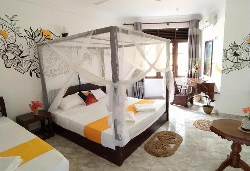 标准三人间, Voulez Vous, Managed By Dikwella Beach