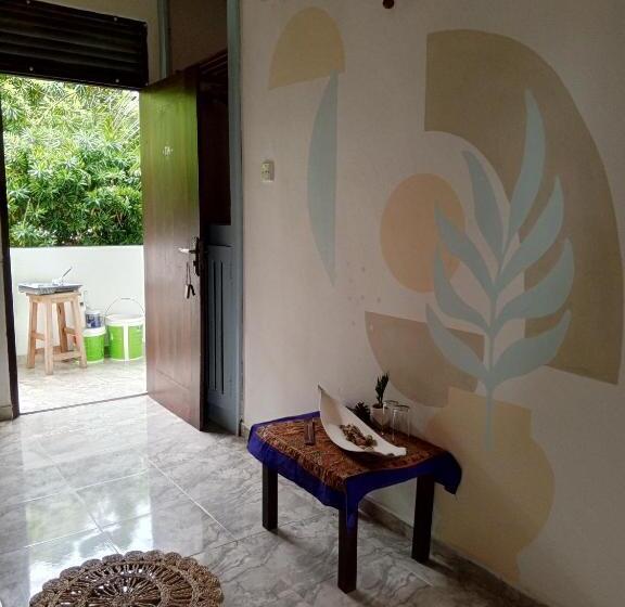 带阳台的豪华间, Voulez Vous, Managed By Dikwella Beach