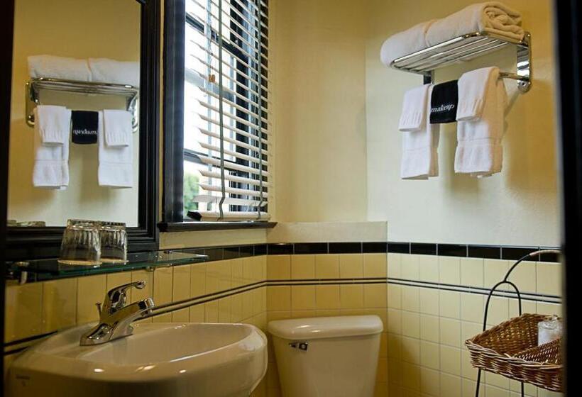 غرفة قياسية, Boheme