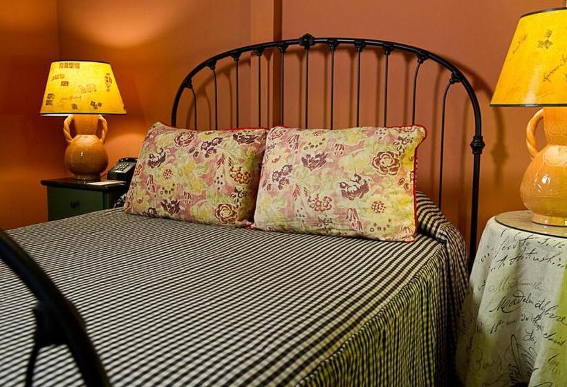 스탠다드 룸, Boheme