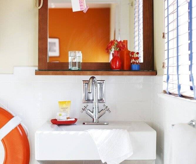 חדר דלוקס, Del Sol