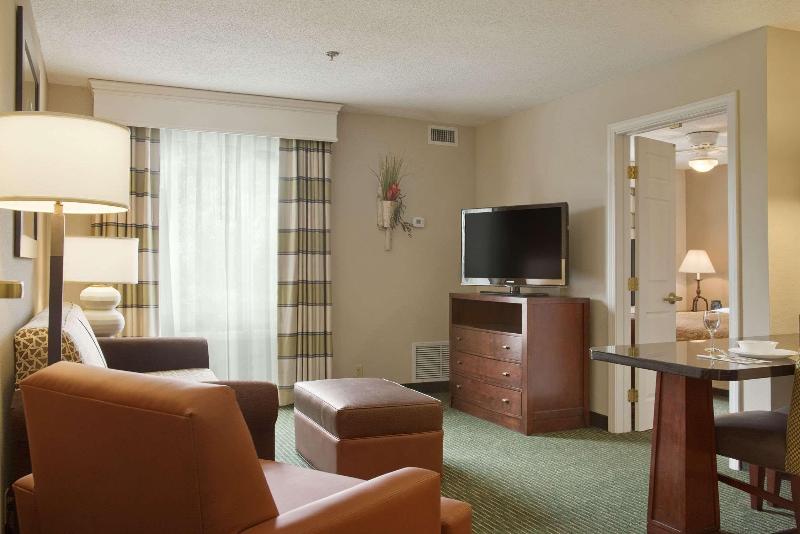 מיטת קינג בסוויטה, Homewood Suites By Hilton Hartford Farmington