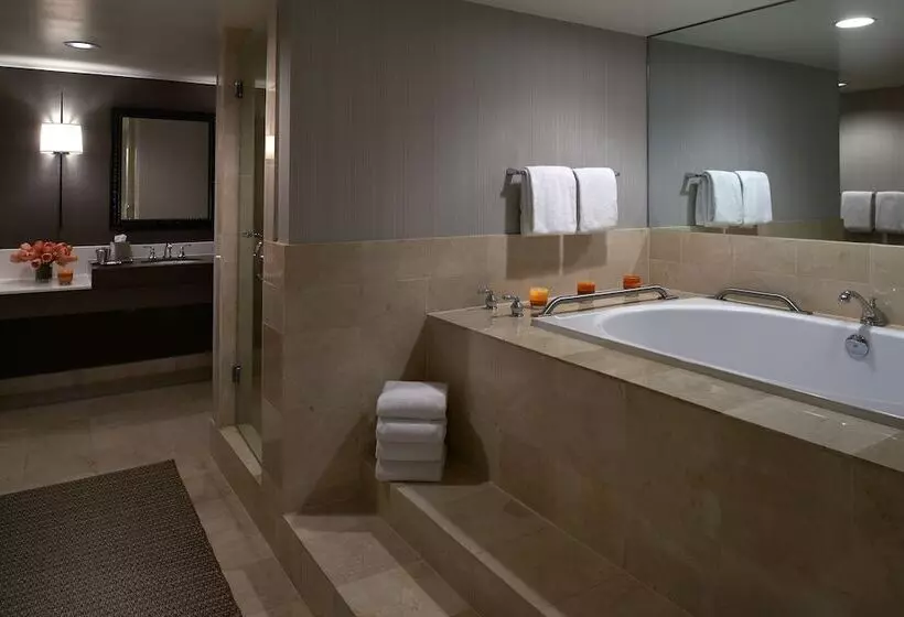 سوییت لوکس, Kimpton Hotel Vintage Seattle, An Ihg