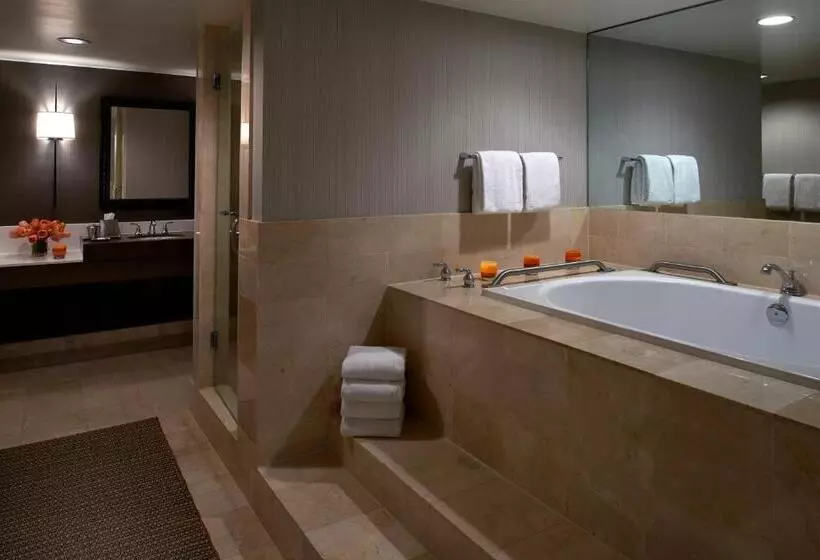 سوییت لوکس, Kimpton Hotel Vintage Seattle, An Ihg