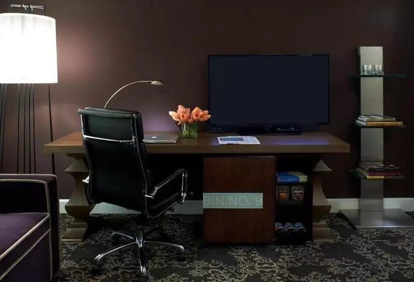 سوییت لوکس, Kimpton Hotel Vintage Seattle, An Ihg