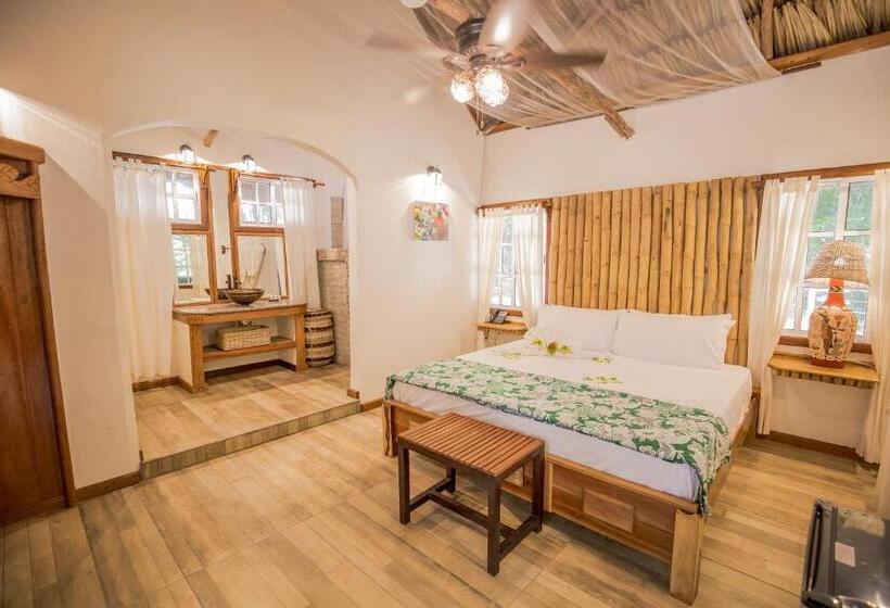 חדר סטנדרט, Falling Leaves Lodge