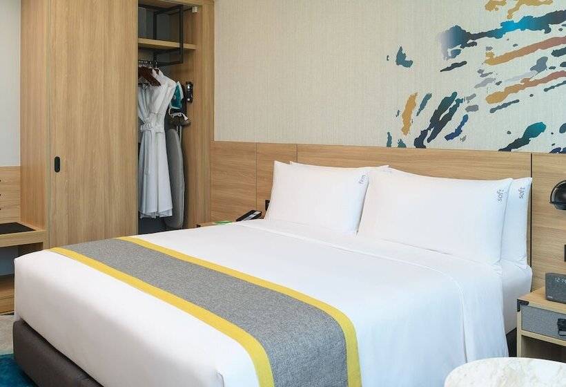 标准间带双人床, Holiday Inn & Suites Siracha Laemchabang, An Ihg