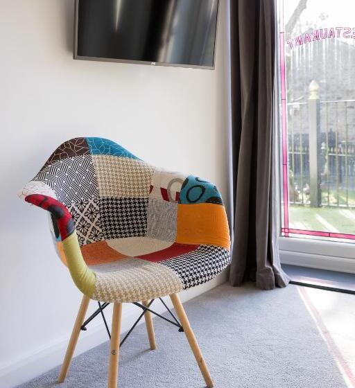 バルコニー付きデラックスルーム, The Little Mill Inn