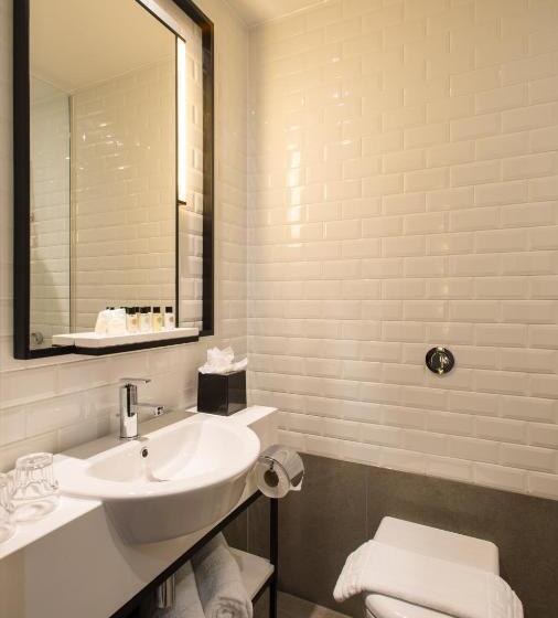 スタンダードシングルルーム, Aerotel London Heathrow, Terminal 2 & Terminal 3