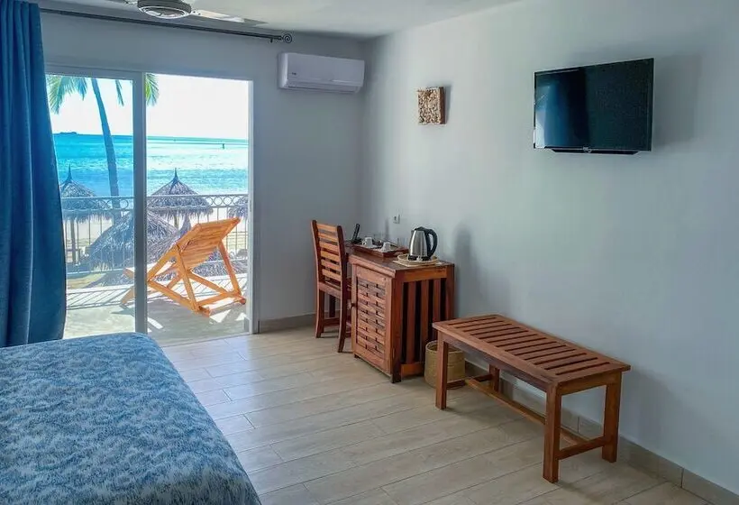 اتاق استاندارد با چشم‌انداز دریا, Orangea Beach Resort