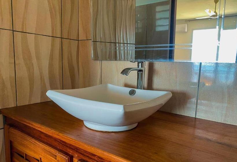 اتاق استاندارد سه نفره, Orangea Beach Resort