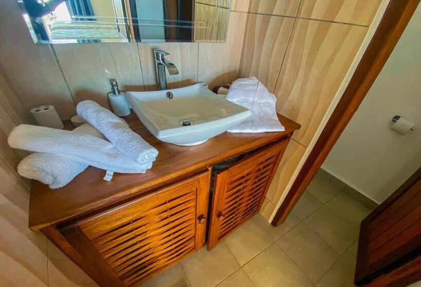 اتاق استاندارد سه نفره, Orangea Beach Resort