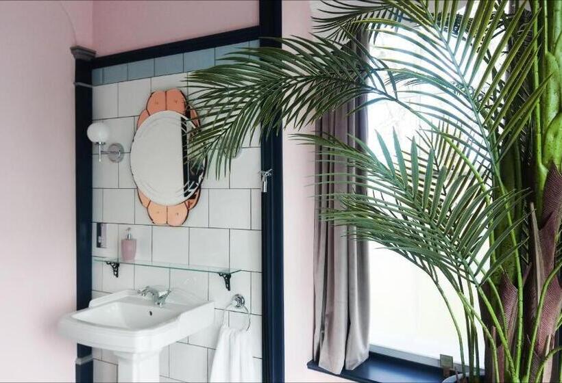 스탠다드 룸 킹사이즈 침대, Little Robin Bed And Breakfast