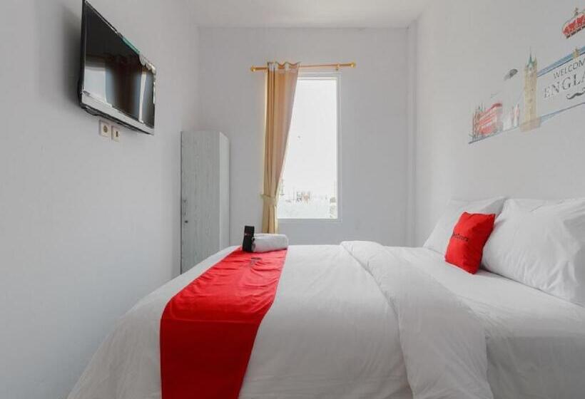 Номер Superior, Reddoorz Plus Near Taman Rasuna Menteng